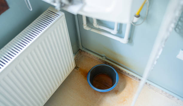 Water damage restoration experts in Home Garden, CA